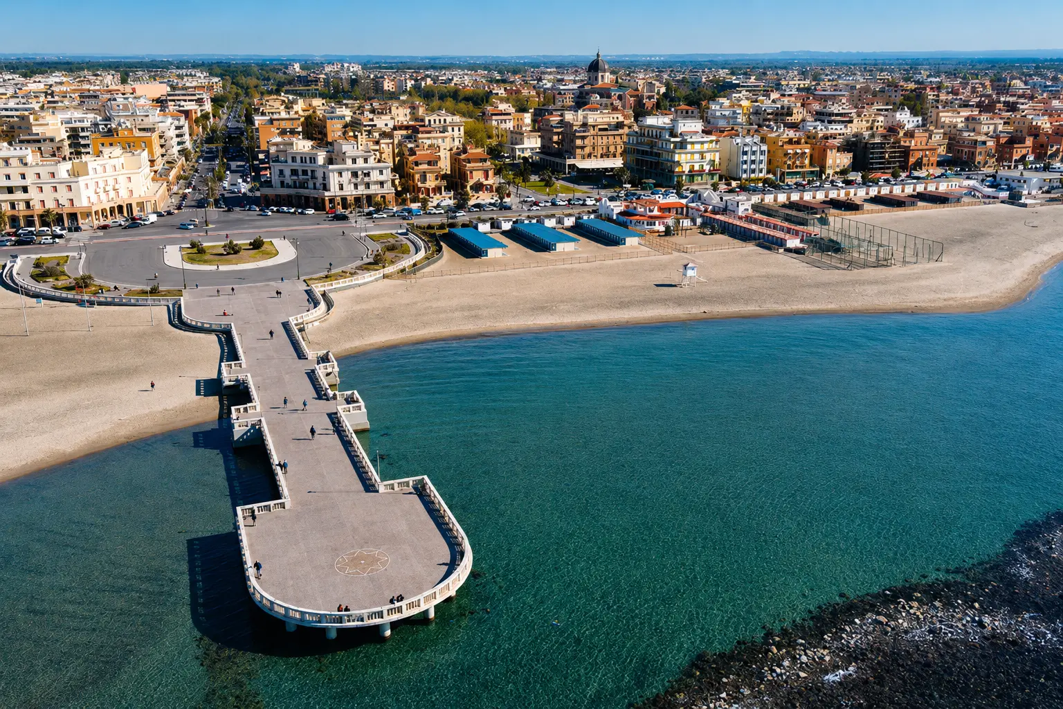 Stabilimento balneare al tramonto